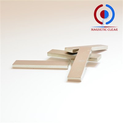 Tyčové magnety Alnico